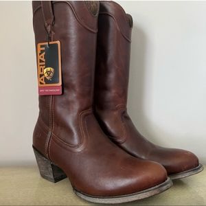 Ariat Women’s Riding Boots NWT Western English Cowgirl Equestrian